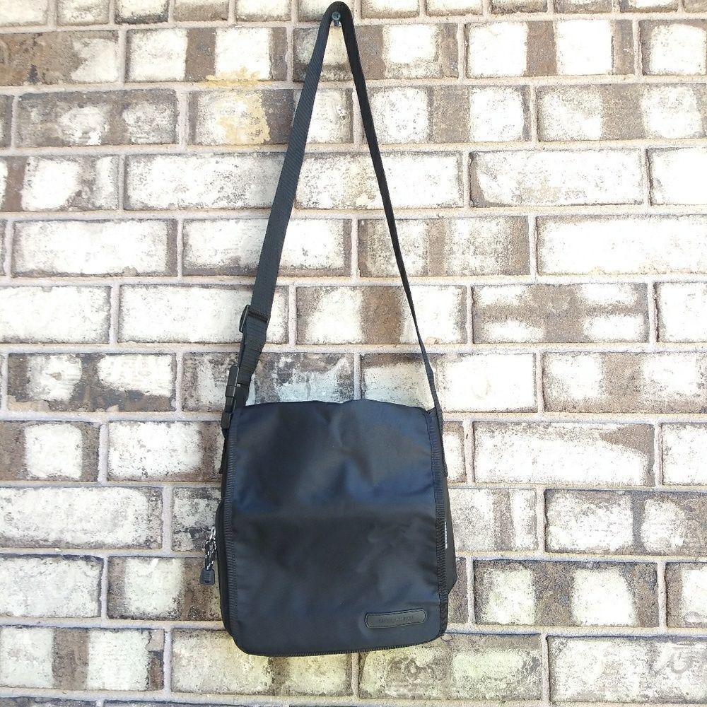 Steve Madden crossbody black purse